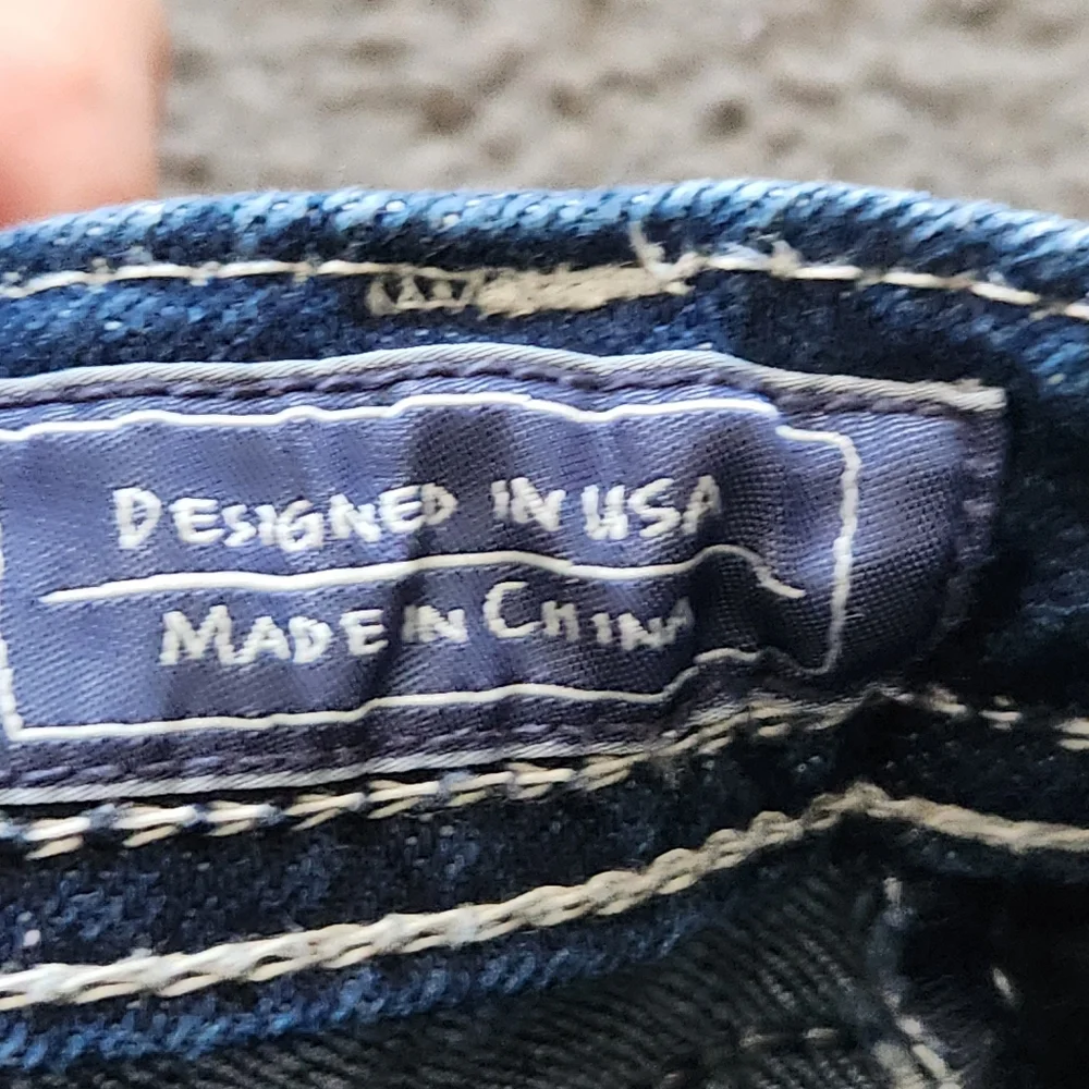 MISS ME Women's Bermuda Shorts Size 14 Blue Denim Cutoffs Rhinestones Bling - Picture 11 of 12